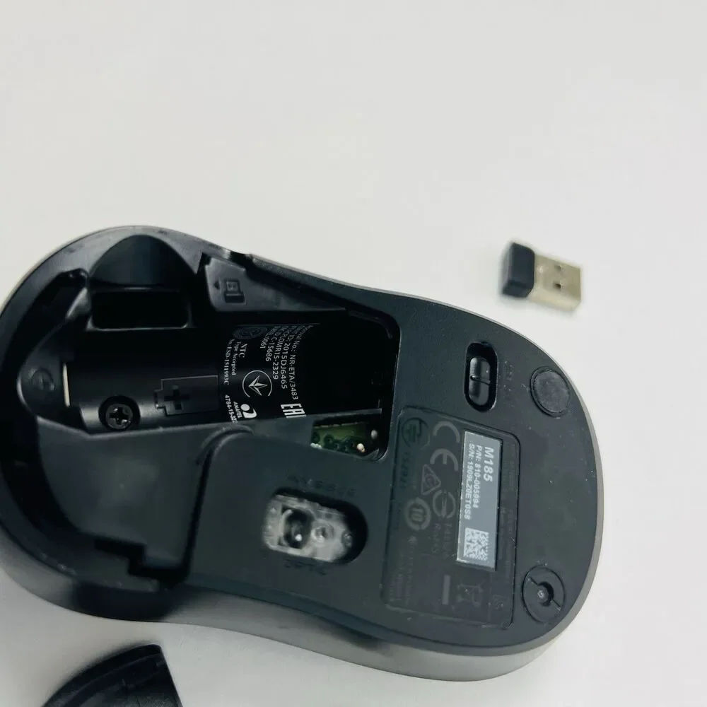 Logitech Logi Wireless Mouse M185 w/ Dongle Black